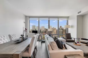 164 N Peoria St, Chicago, IL 60607 - Photo 3