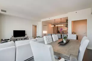 164 N Peoria St, Chicago, IL 60607 - Photo 5