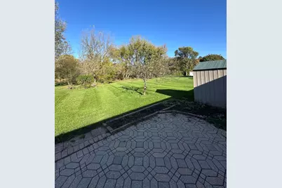 2120 Belvidere Line Drive, Elgin, IL 60123 - Photo 11