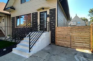 5915 W Iowa St, Chicago, IL 60651 - Photo 1