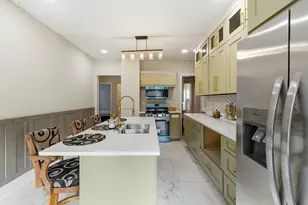 5915 W Iowa St, Chicago, IL 60651 - Photo 29