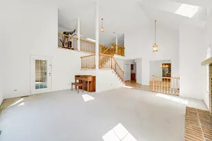 5625 Chesapeake Dr, McHenry, IL 60050 - Photo 5