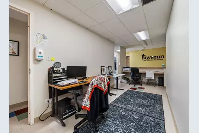 7000 W 111th Street, Worth, IL 60482 - Photo 27