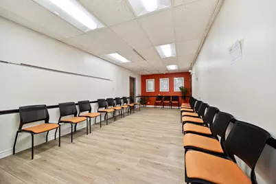 7000 W 111th Street, Worth, IL 60482 - Photo 15