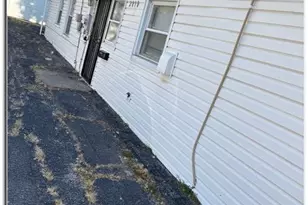 2810 Lexington Dr, Hazel Crest, IL 60429 - Photo 5