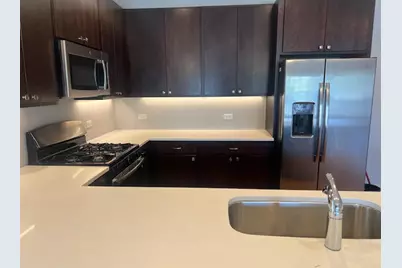 4812 W Montrose Avenue #204, Chicago, IL 60641 - Photo 9