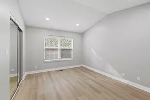 1203 Brookdale Dr, Carpentersville, IL 60110 - Photo 17