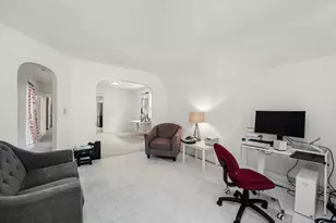 12609 Maple Ave, Blue Island, IL 60406 - Photo 3