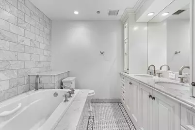 800 N Michigan Avenue #3603, Chicago, IL 60611 - Photo 23