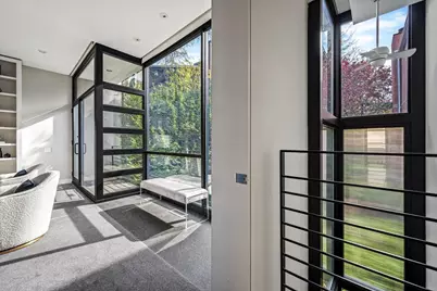 2209 N Seminary Avenue, Chicago, IL 60614 - Photo 33