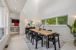 2209 N Seminary Ave, Chicago, IL 60614 - Photo 9