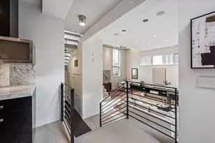 2209 N Seminary Ave, Chicago, IL 60614 - Photo 19