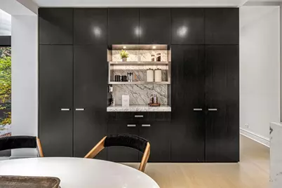 2209 N Seminary Avenue, Chicago, IL 60614 - Photo 17