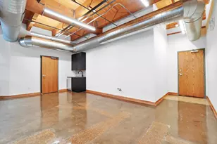 1806 W Cuyler Ave, Chicago, IL 60613 - Photo 3