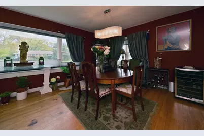 2140 Beechnut Road, Northbrook, IL 60062 - Photo 5