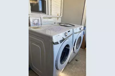 2934 N Sawyer Avenue, Chicago, IL 60618 - Photo 19