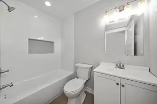 5738 S Archer Ave, Chicago, IL 60638 - Photo 13