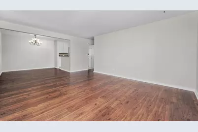 3617 Central Avenue E #201, Glenview, IL 60025 - Photo 7