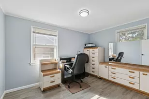 8846 Austin Ave, Morton Grove, IL 60053 - Photo 11