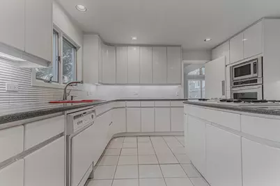 513 Rivershire Place, Lincolnshire, IL 60069 - Photo 11