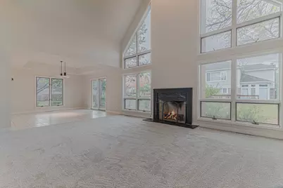 513 Rivershire Place, Lincolnshire, IL 60069 - Photo 7