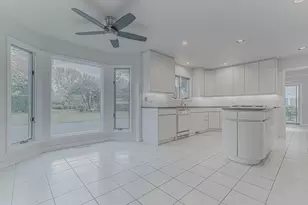 513 Rivershire Pl, Lincolnshire, IL 60069 - Photo 9