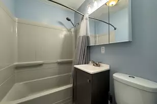 1601 Carolyn Dr, Champaign, IL 61821 - Photo 11