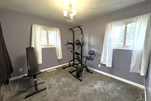 1601 Carolyn Dr, Champaign, IL 61821 - Photo 9