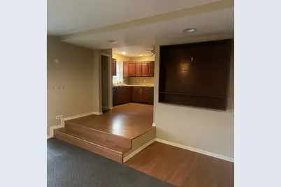 2002 Burr Oak Lane, Lindenhurst, IL 60046 - Photo 11