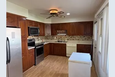 510 Shadywood Lane, Elk Grove Village, IL 60007 - Photo 3