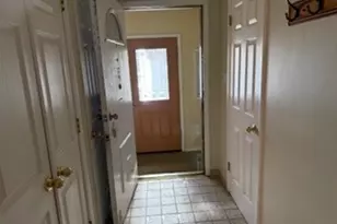 510 Shadywood Ln, Elk Grove Village, IL 60007 - Photo 7