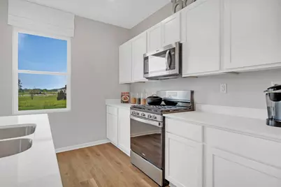 507 Autumn Moor Trail, Hampshire, IL 60140 - Photo 11