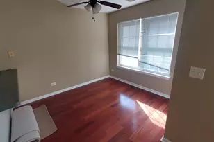 1037 N Village Dr, Round Lake Beach, IL 60073 - Photo 5