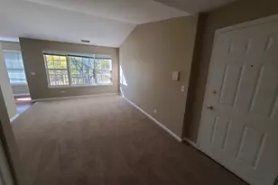 1037 N Village Dr, Round Lake Beach, IL 60073 - Photo 3