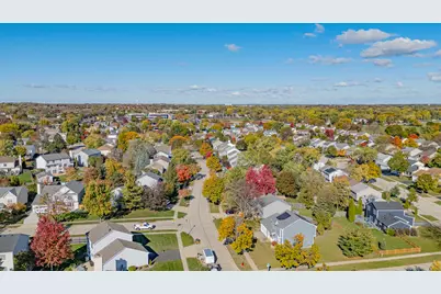 1305 Spalding Drive, Mundelein, IL 60060 - Photo 29