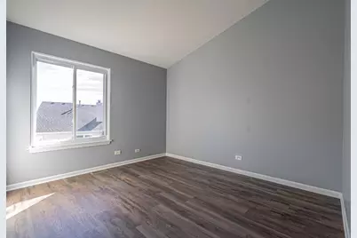 1305 Spalding Drive, Mundelein, IL 60060 - Photo 17