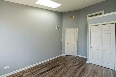 1305 Spalding Drive, Mundelein, IL 60060 - Photo 15