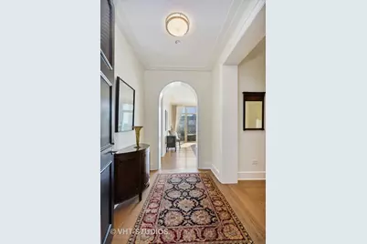 118 E Erie Street #31F, Chicago, IL 60611 - Photo 3