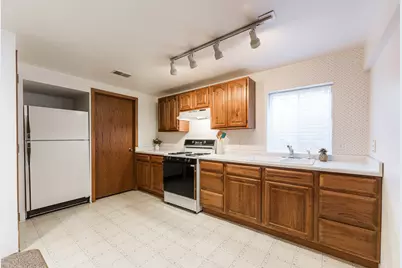 120 Evans Avenue, Dekalb, IL 60115 - Photo 19