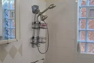 7625 S Sangamon St, Chicago, IL 60620 - Photo 11