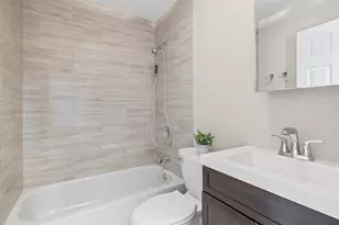 17914 W Twin Lakes Blvd, Grayslake, IL 60030 - Photo 7