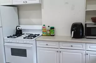 3534 W Le Moyne St, Chicago, IL 60651 - Photo 9