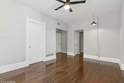 2335 W School Street, Chicago, IL 60618 - Photo 7