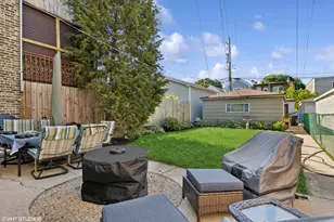 2335 W School St, Chicago, IL 60618 - Photo 23