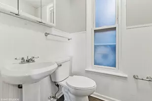 2335 W School St, Chicago, IL 60618 - Photo 17