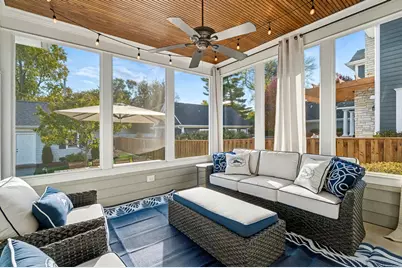 785 Meadow Lane, Libertyville, IL 60048 - Photo 7