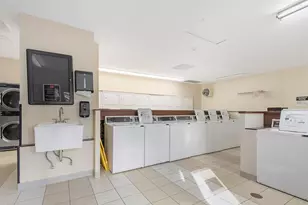 30 E Huron St, Chicago, IL 60611 - Photo 15