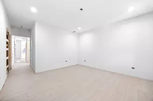 3408 S Carpenter St, Chicago, IL 60608 - Photo 3