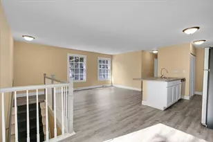 488 Darlene Ln, Glendale Heights, IL 60139 - Photo 7