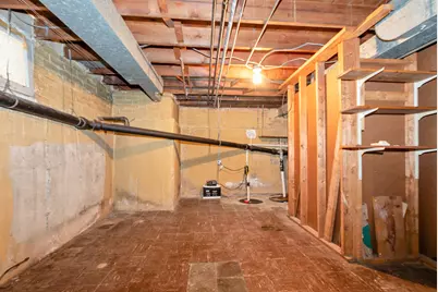 8834 S Oglesby Avenue, Chicago, IL 60617 - Photo 17